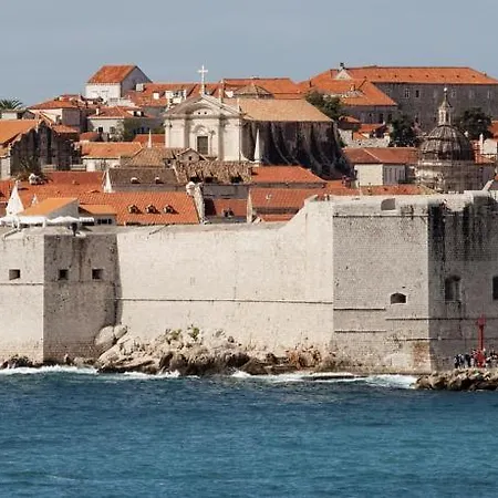 Apartment Luxury Marangun *